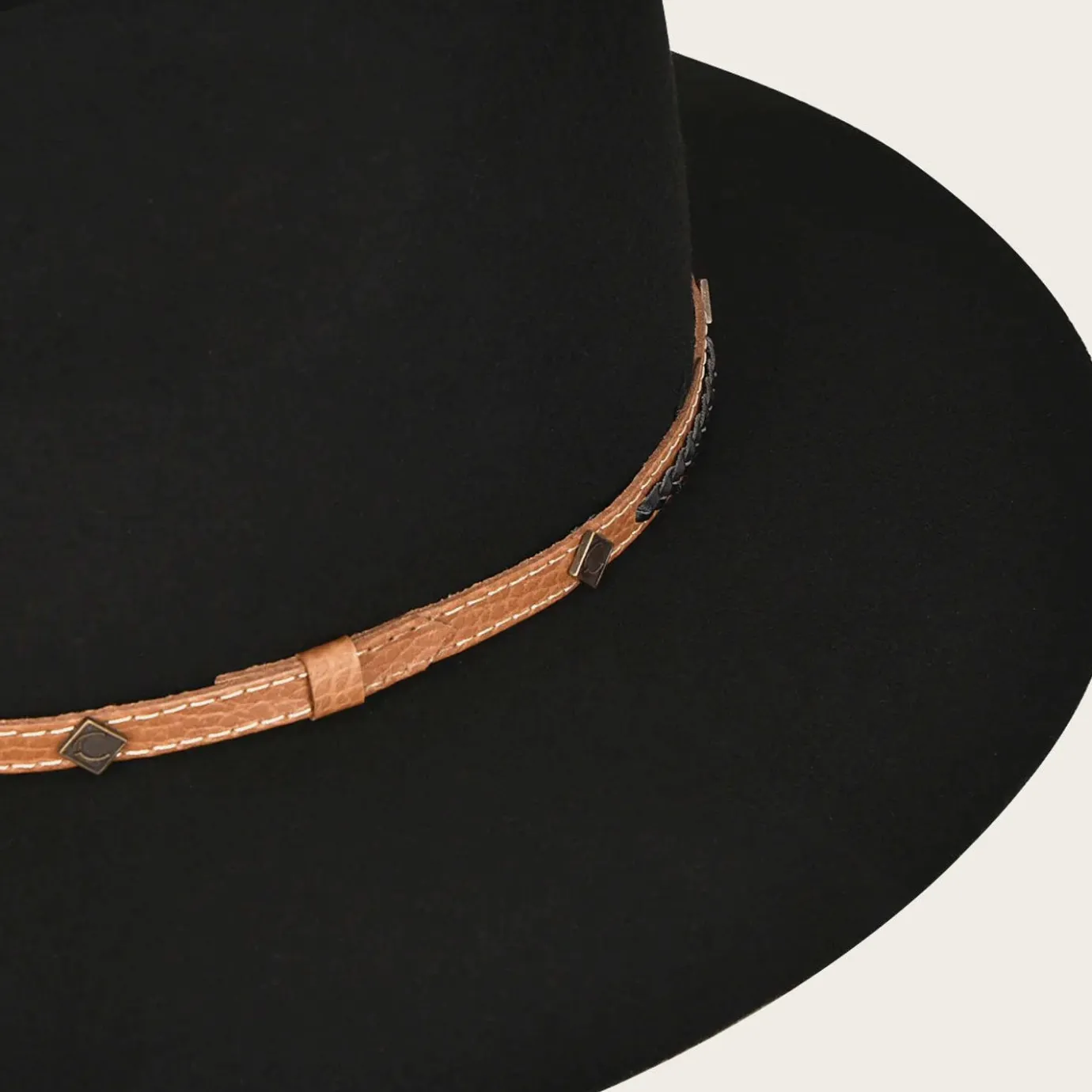 Women Cuadra Hats-Black Wool Hat With Decorated Belt